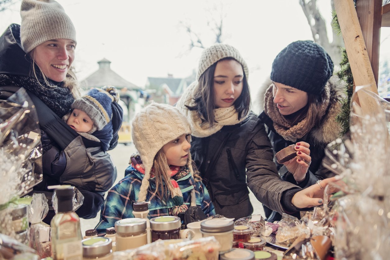 guests shopping at Dirt Farm Brewings fourth annual christmas market