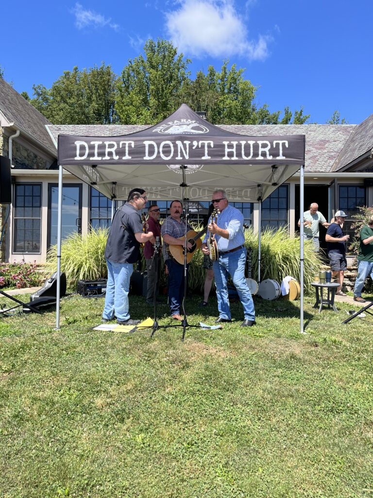 The Shade Tree Collective Bluegrass Group singing at Dirt Farm Brewing in Loudoun county virginia