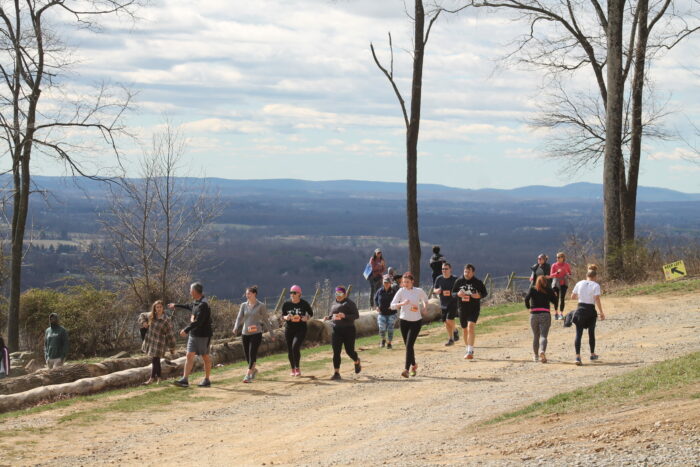 Racers enjoying a run at Bishop's Events 5k + 10k at dirt farm brewing, loudoun county virginia