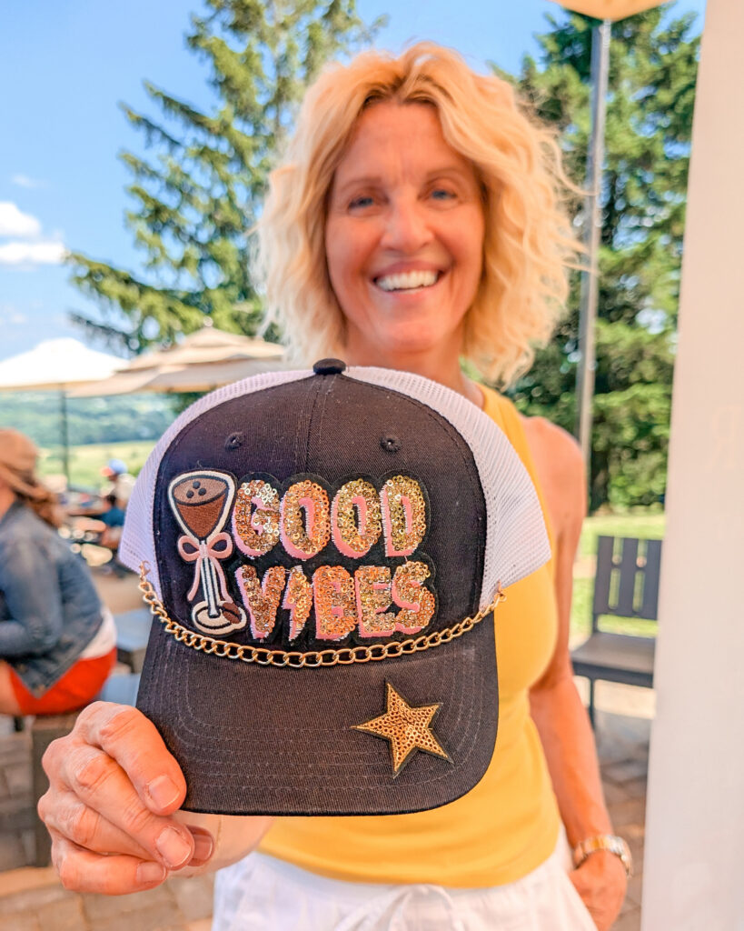 Trucker Hat Bar with Tilly Goose