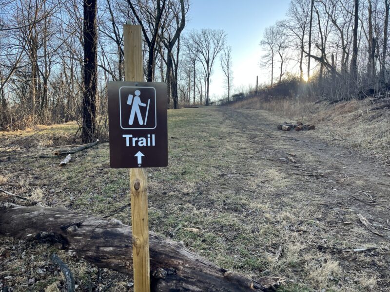 Trail head for the black Friday Hike at dirt farm brewing in Loudoun county, virginia